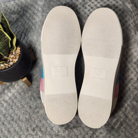 Katy Perry The Firework Sneaker - Rainbow Colors - Size 8 ***PRICE IS FIRM*** - Picture 10 of 11